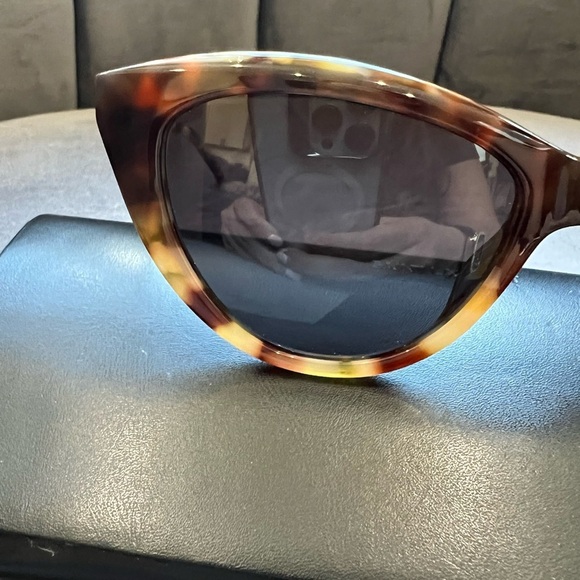 YSL Monogram Cat Eye Tortoise Shell Sunglasses - Picture 14 of 17